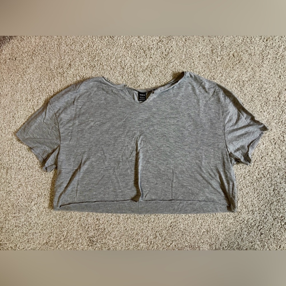 SHEIN Heather Gray Cropped Short Sleeve Tee